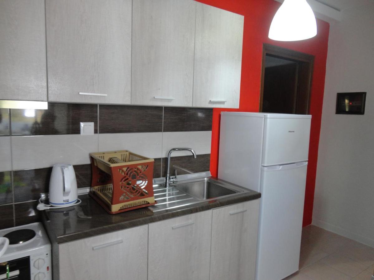 Отель Makis House Никити Экстерьер фото