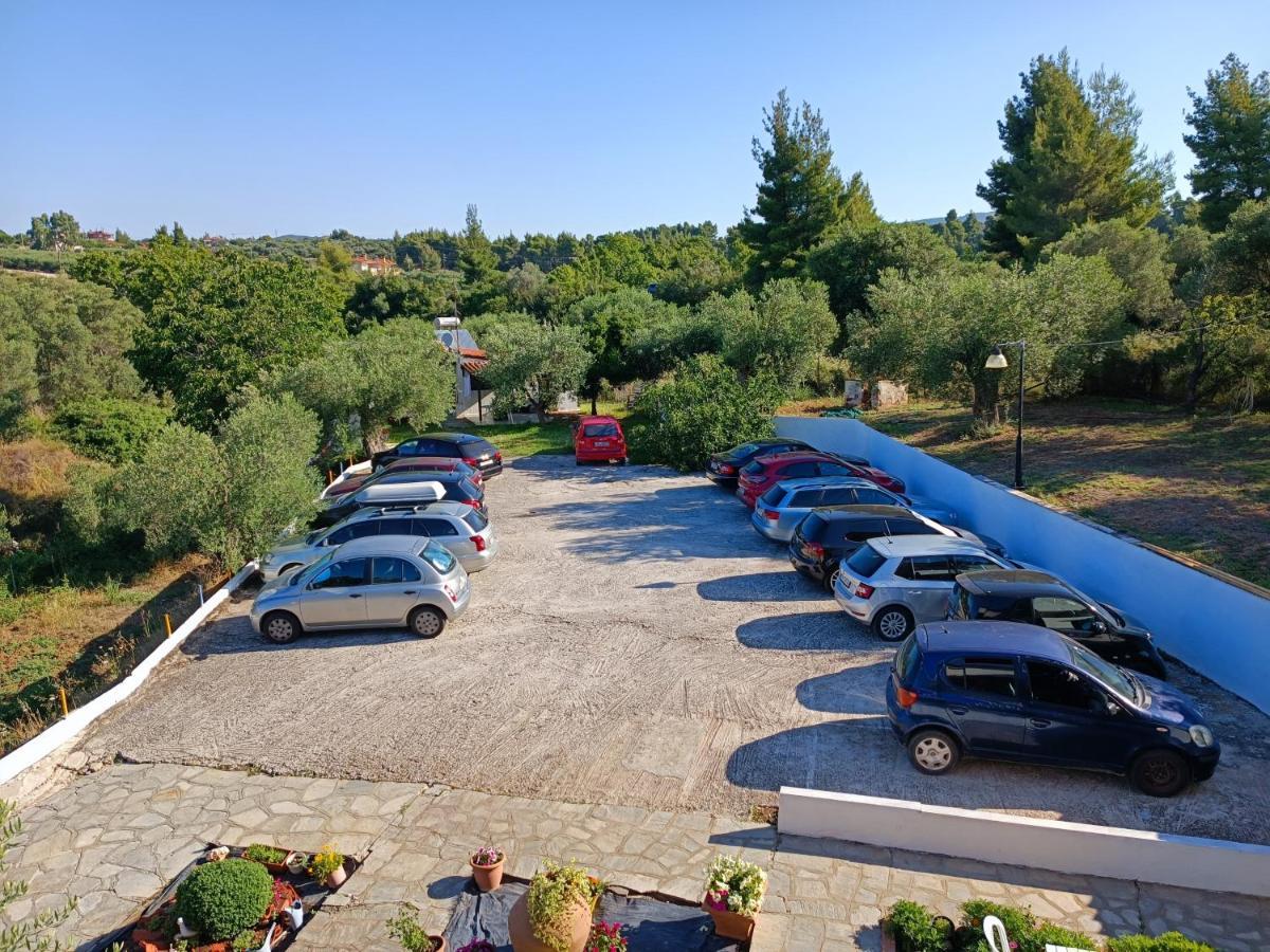 Отель Makis House Никити Экстерьер фото